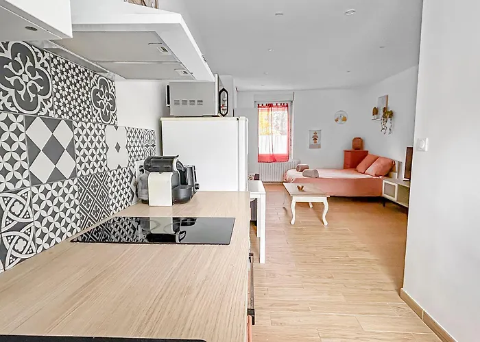 Cosy Et Calme, Lit Double, Proche Transports Апартаменты