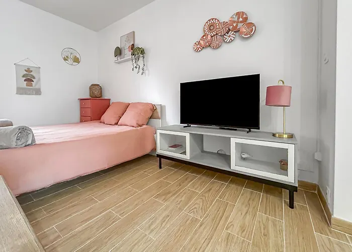 Апартаменты Cosy Et Calme, Lit Double, Proche Transports Тур