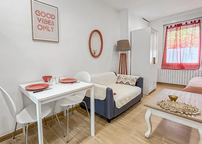 Cosy Et Calme, Lit Double, Proche Transports Апартаменты Тур