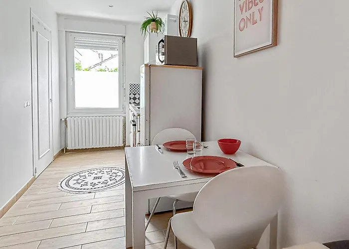 Cosy Et Calme, Lit Double, Proche Transports